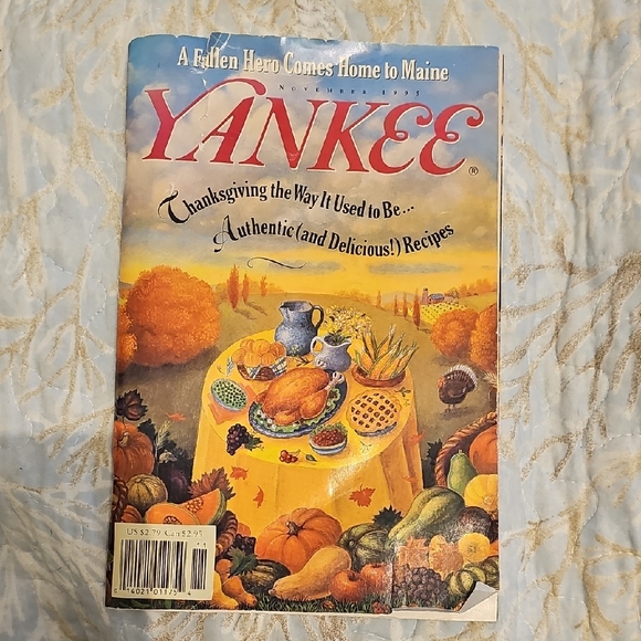YANKEE Magazine  November 1995 - Picture 1 of 8